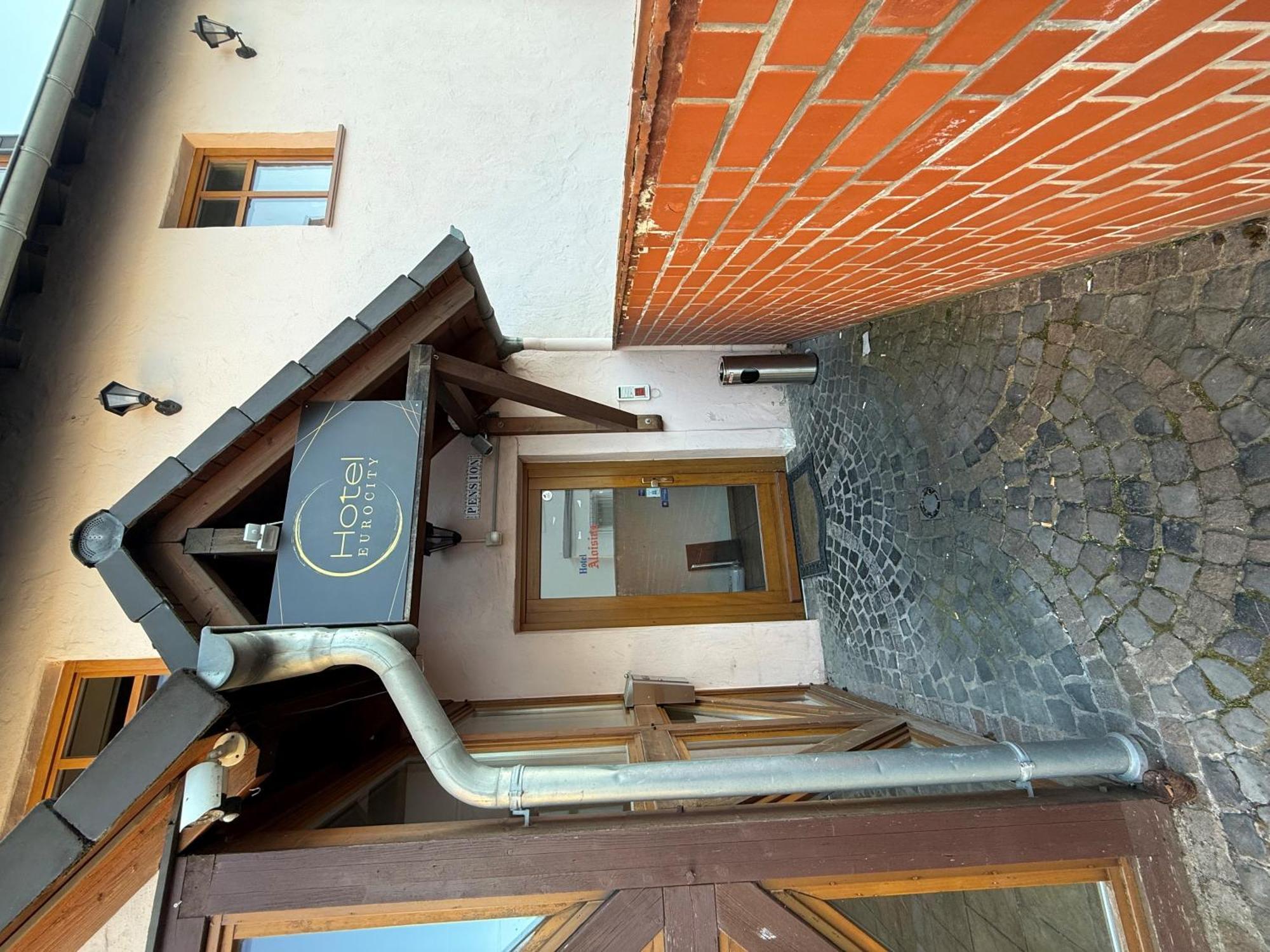 Hotel Eurocity Bruchköbel Exterior foto